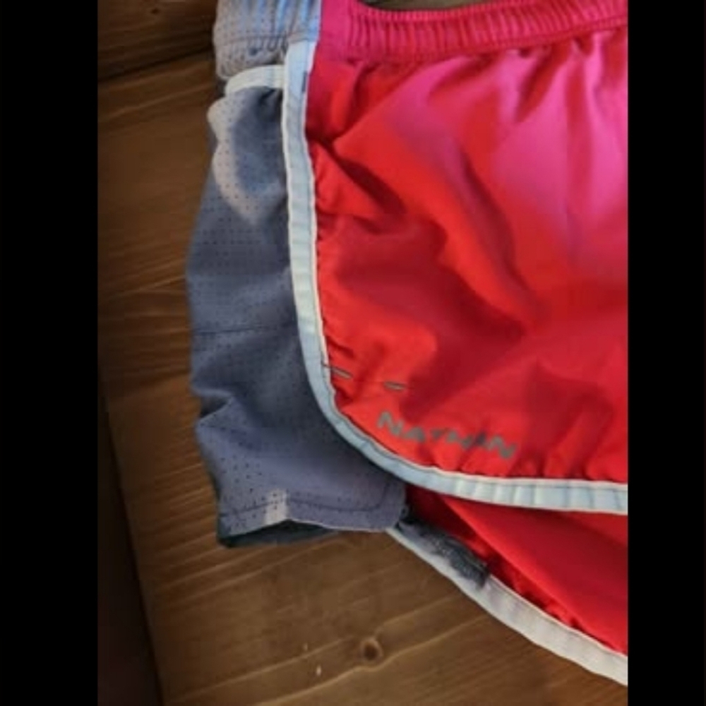 Nathan Womens Red Gray Running Shorts Size XXL Drawstring Back Zipper Pocket - Picture 3 of 6